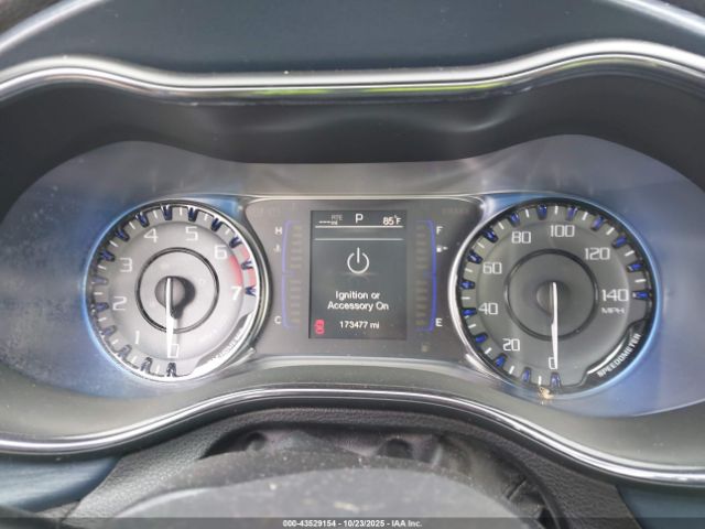 2015 CHRYSLER 200 1C3CCCBB1FN753962 Photo 6