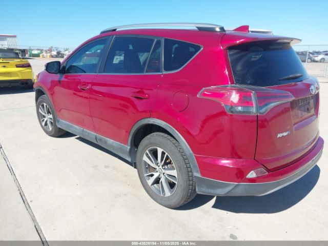 2018 TOYOTA RAV4 2T3WFREV6JW497120 Photo 2