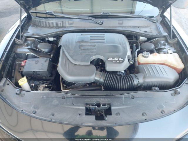 2018 DODGE CHARGER 2C3CDXHG3JH125703 Photo 9