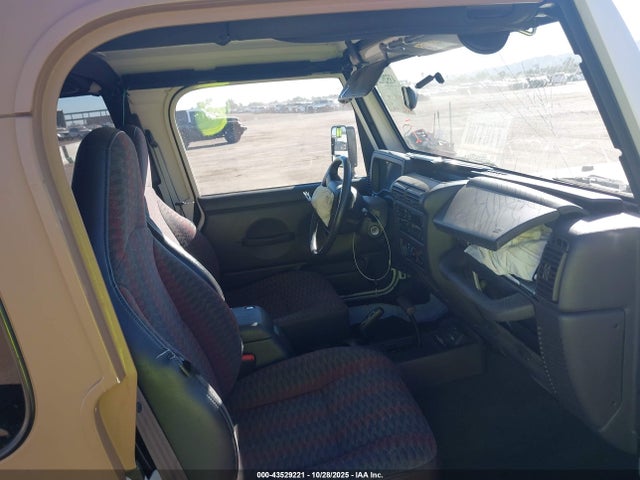 Auction sale of the 2000 Jeep Wrangler Sport, vin: 1J4FA49S6YP748610, lot number: 43529221