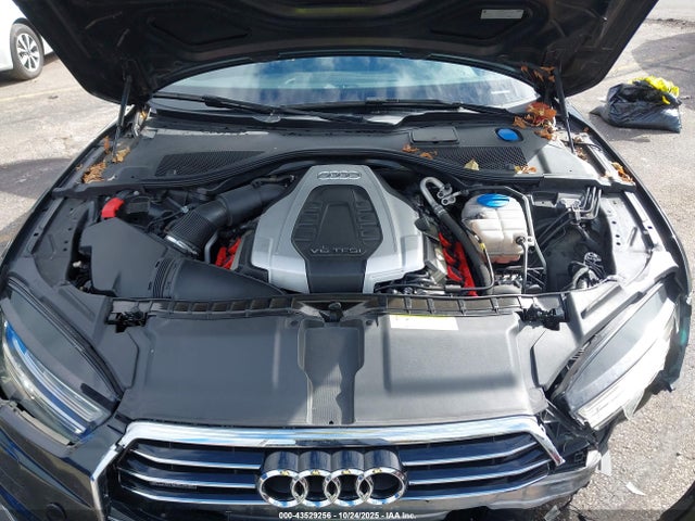 2016 AUDI A7 WAUWGAFC9GN010775 Photo 9