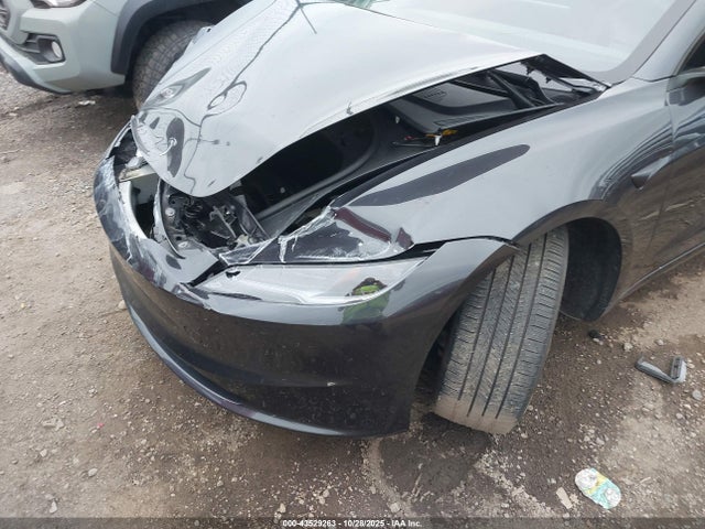 2024 TESLA MODEL 3 5YJ3E1EB5RF795124 Photo 5