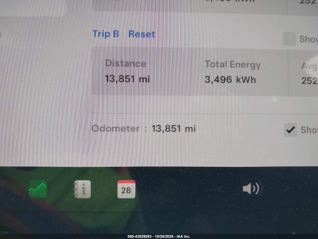 2024 TESLA MODEL 3 5YJ3E1EB5RF795124 Photo 6