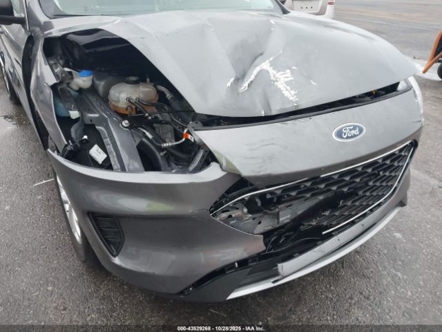 2022 FORD ESCAPE 1FMCU0G69NUB33945 Photo 5