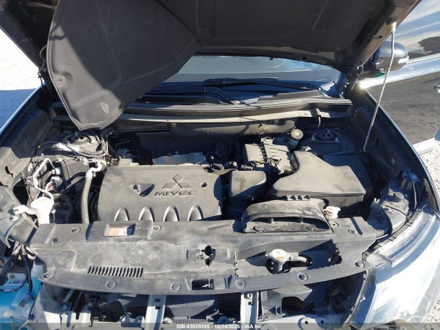 2018 MITSUBISHI OUTLANDER JA4AD3A38JZ055323 Photo 9