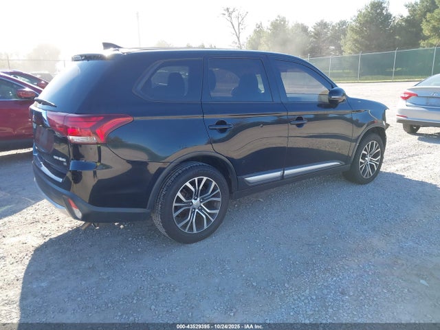 2018 MITSUBISHI OUTLANDER JA4AD3A38JZ055323 Photo 3