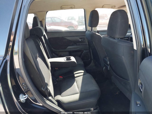 2018 MITSUBISHI OUTLANDER JA4AD3A38JZ055323 Photo 7