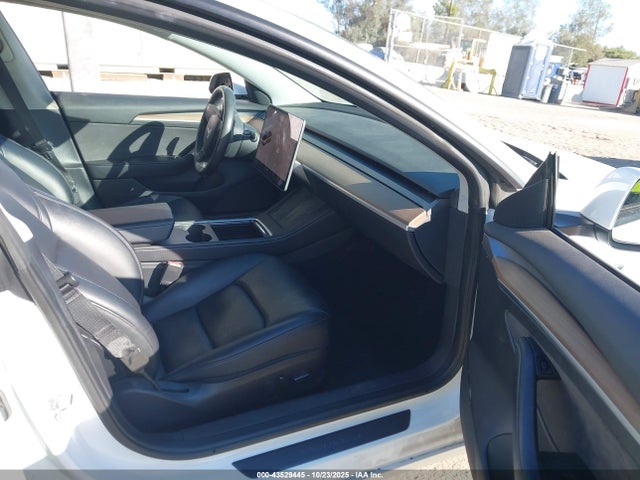 2022 TESLA MODEL 3 5YJ3E1EA9NF147738 Photo 4