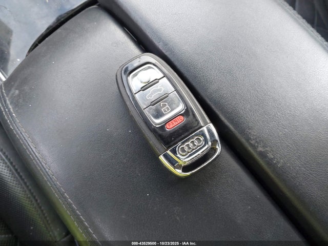 2014 AUDI S8 WAUD2AFD9EN002171 Photo 10