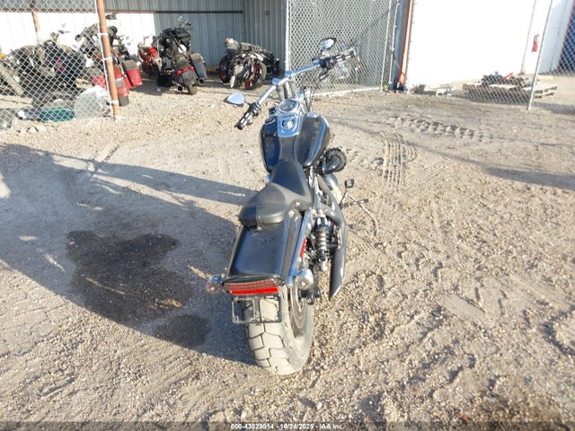 2011 HARLEY-DAVIDSON FXDF 1HD1GY413BC331897 Photo 5