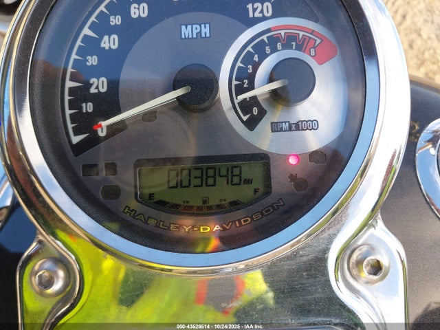 2011 HARLEY-DAVIDSON FXDF 1HD1GY413BC331897 Photo 6