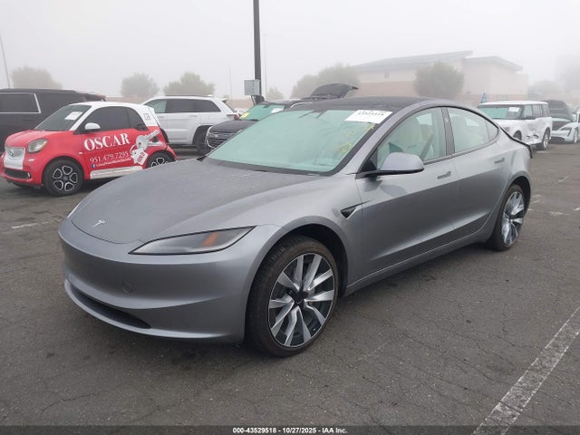 2025 TESLA MODEL 3 5YJ3E1EA7SF007389 Photo 1