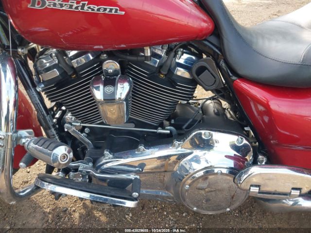 2018 HARLEY-DAVIDSON FLHX 1HD1KBC19JB657429 Photo 8