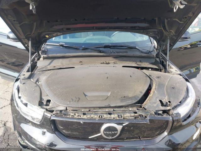2021 VOLVO XC40 RECHARGE PURE ELECTRIC YV4ED3UR5M2582110 Photo 9