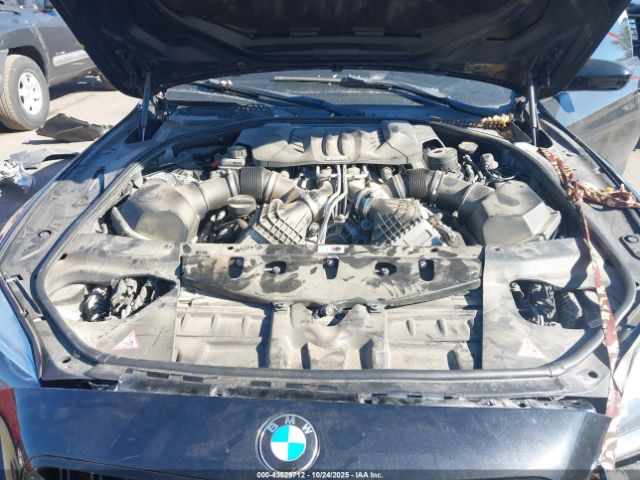2016 BMW M6 WBS6G9C58GD931987 Photo 9