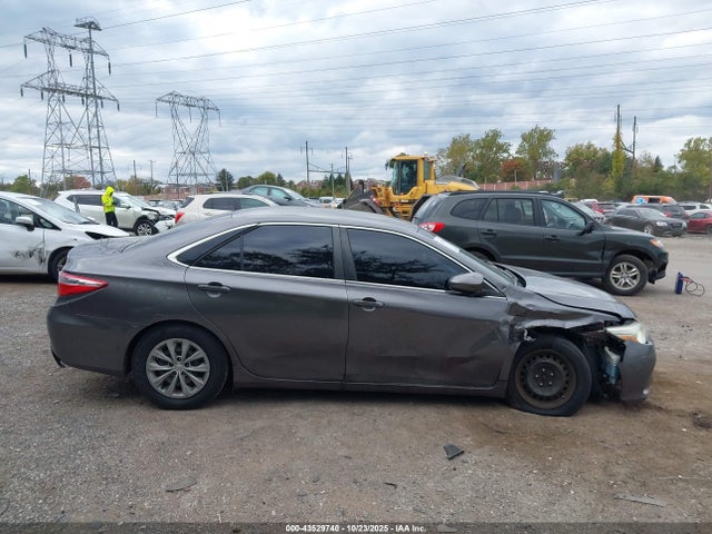 Toyota CAMRY LE 2015 4T4BF1FK6FR516209 Image 13