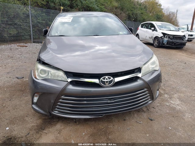Toyota CAMRY LE 2015 4T4BF1FK6FR516209 Image 18