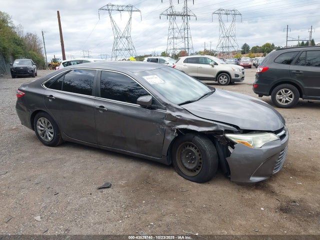 Toyota CAMRY LE 2015 4T4BF1FK6FR516209 Image 6