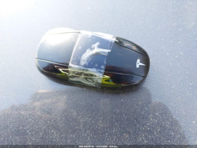 2015 TESLA MODEL S 5YJSA1E27FF110799 Photo 10