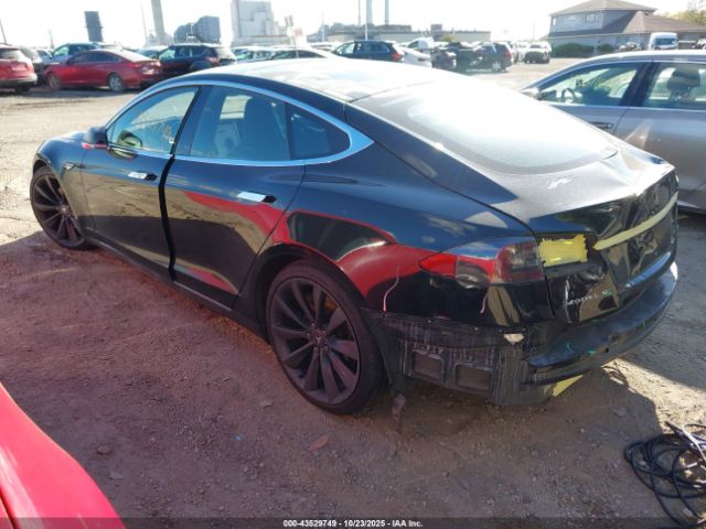 2015 TESLA MODEL S 5YJSA1E27FF110799 Photo 2