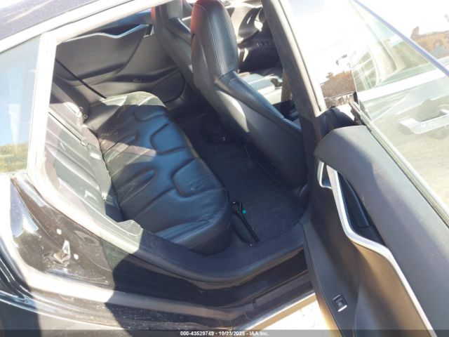 2015 TESLA MODEL S 5YJSA1E27FF110799 Photo 7
