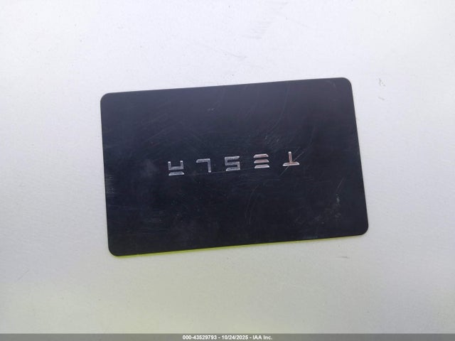 2024 TESLA MODEL Y 7SAYGDEE3RF182045 Photo 10