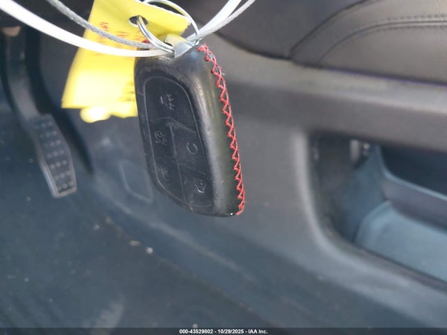 2018 CADILLAC XT5 1GYKNERS9JZ144519 Photo 10