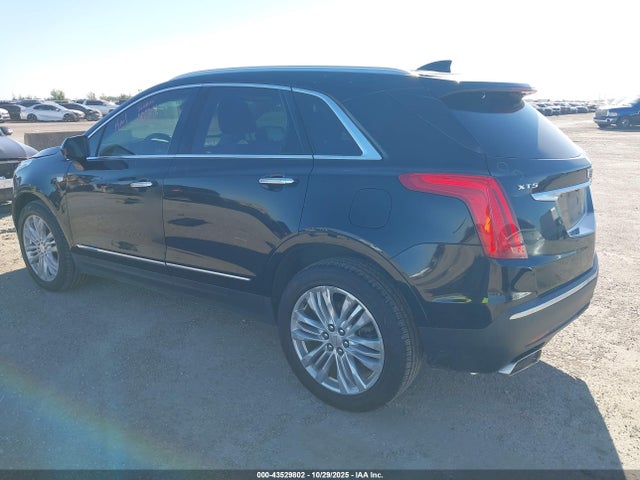 2018 CADILLAC XT5 1GYKNERS9JZ144519 Photo 2