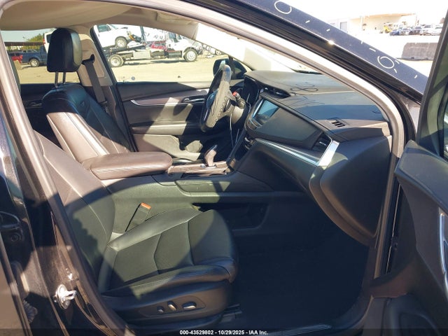 2018 CADILLAC XT5 1GYKNERS9JZ144519 Photo 4