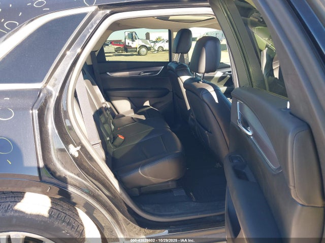 2018 CADILLAC XT5 1GYKNERS9JZ144519 Photo 7