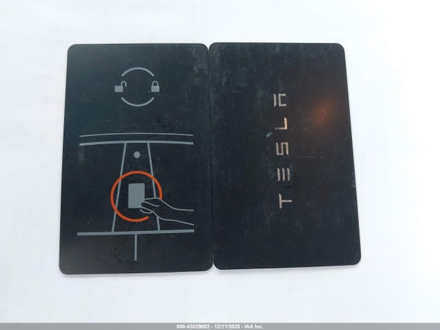 2022 TESLA MODEL Y 7SAYGDEE6NF340050 Photo 10