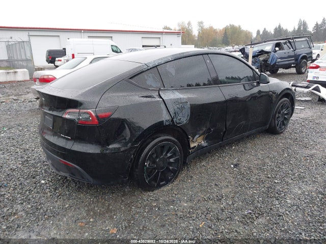 2022 TESLA MODEL Y 7SAYGDEE6NF340050 Photo 3