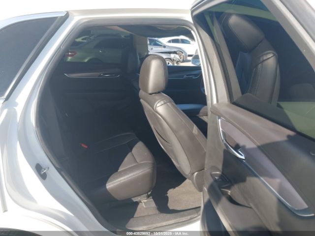 2017 CADILLAC XT5 1GYKNBRS2HZ310274 Photo 7