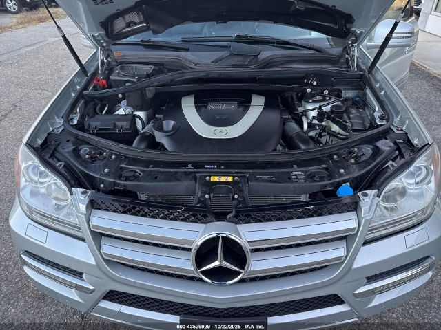 2012 MERCEDES-BENZ GL 450 4JGBF7BE9CA795486 Photo 9