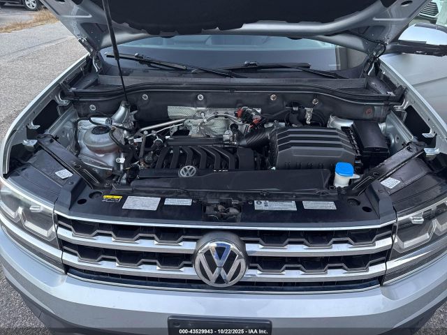 2018 VOLKSWAGEN ATLAS 1V2LR2CAXJC527805 Photo 9