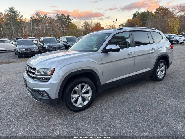 2018 VOLKSWAGEN ATLAS 1V2LR2CAXJC527805 Photo 1
