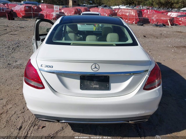 Mercedes-Benz C 300 2016 WDDWF4JBXGR137815 Image 17
