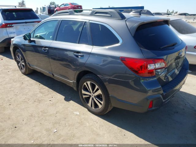 2018 SUBARU OUTBACK 4S4BSANC2J3209151 Photo 2