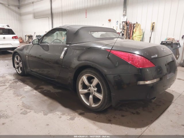 2007 NISSAN 350Z JN1BZ36A57M653106 Photo 2