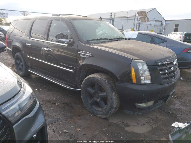 2008 CADILLAC ESCALADE ESV 1GYFK66828R150715 Photo 0
