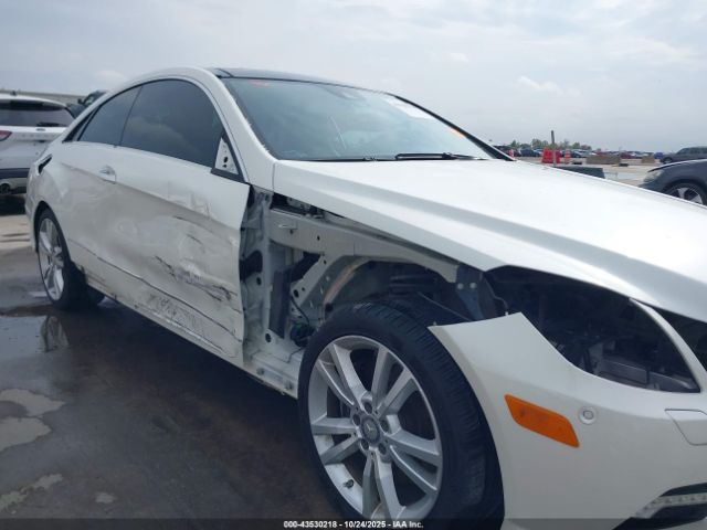 2010 MERCEDES-BENZ E 550 WDDKJ7CB8AF043565 Photo 5