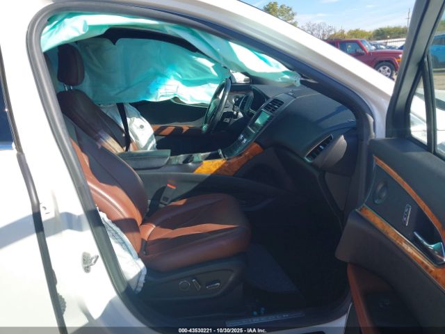 2020 LINCOLN NAUTILUS 2LMPJ8KP9LBL12051 Photo 4