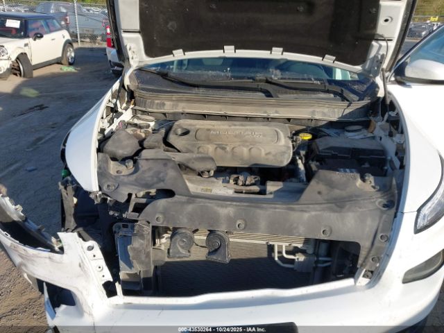 2018 JEEP CHEROKEE 1C4PJMCB6JD529415 Photo 9