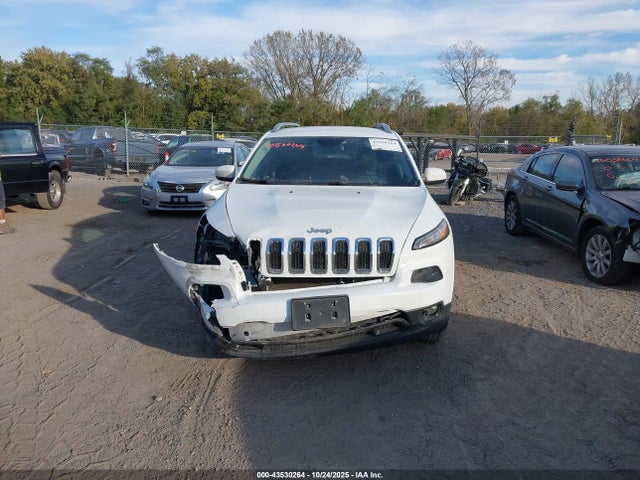 Jeep Cherokee Latitude 4x4 2018 1C4PJMCB6JD529415 Image 12