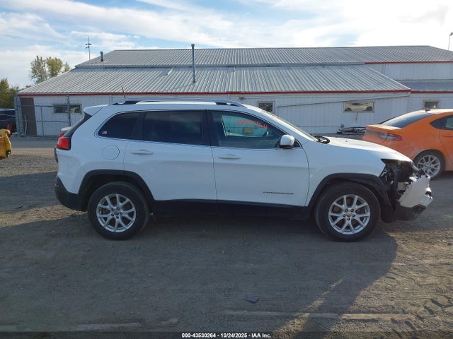 Jeep Cherokee Latitude 4x4 2018 1C4PJMCB6JD529415 Image 13