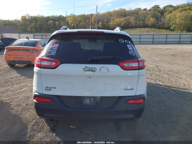 Jeep Cherokee Latitude 4x4 2018 1C4PJMCB6JD529415 Image 16
