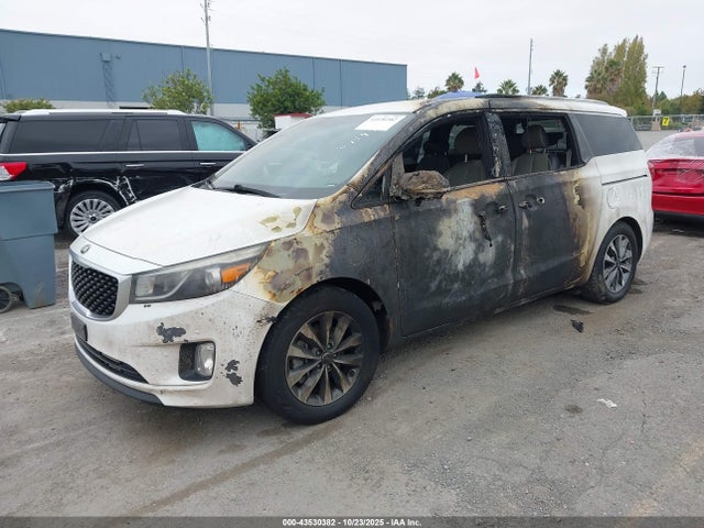 KIA Sedona Sx 2015 KNDMC5C12F6079736 Image 2