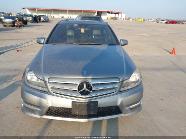 2013 MERCEDES-BENZ C 250 WDDGF4HB6DA846519 Photo 5