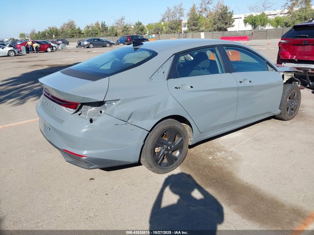 KMHLM4AG7MU177448 Hyundai ELANTRA SEL
