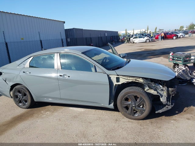 KMHLM4AG7MU177448 Hyundai ELANTRA SEL